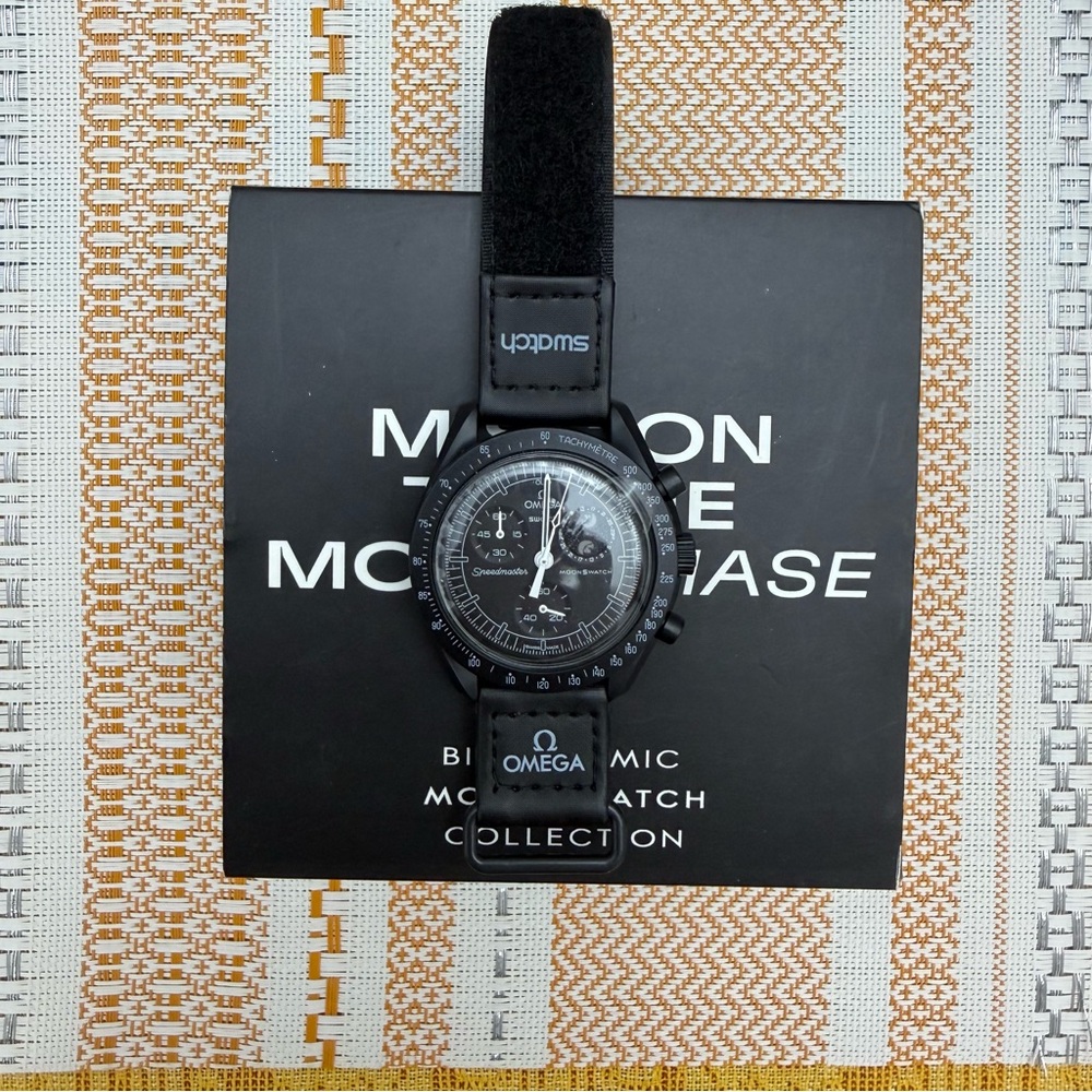 Swatch x Omega MoonSwatch Moonphase Mission: New Moon
